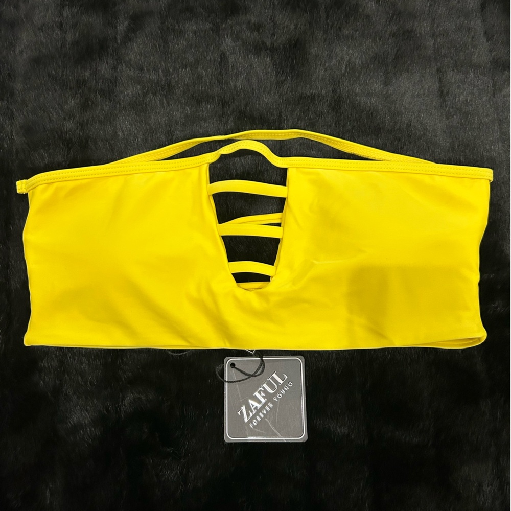 NWT Zaful bikini top. Size large. Bright yellow with cut outs.